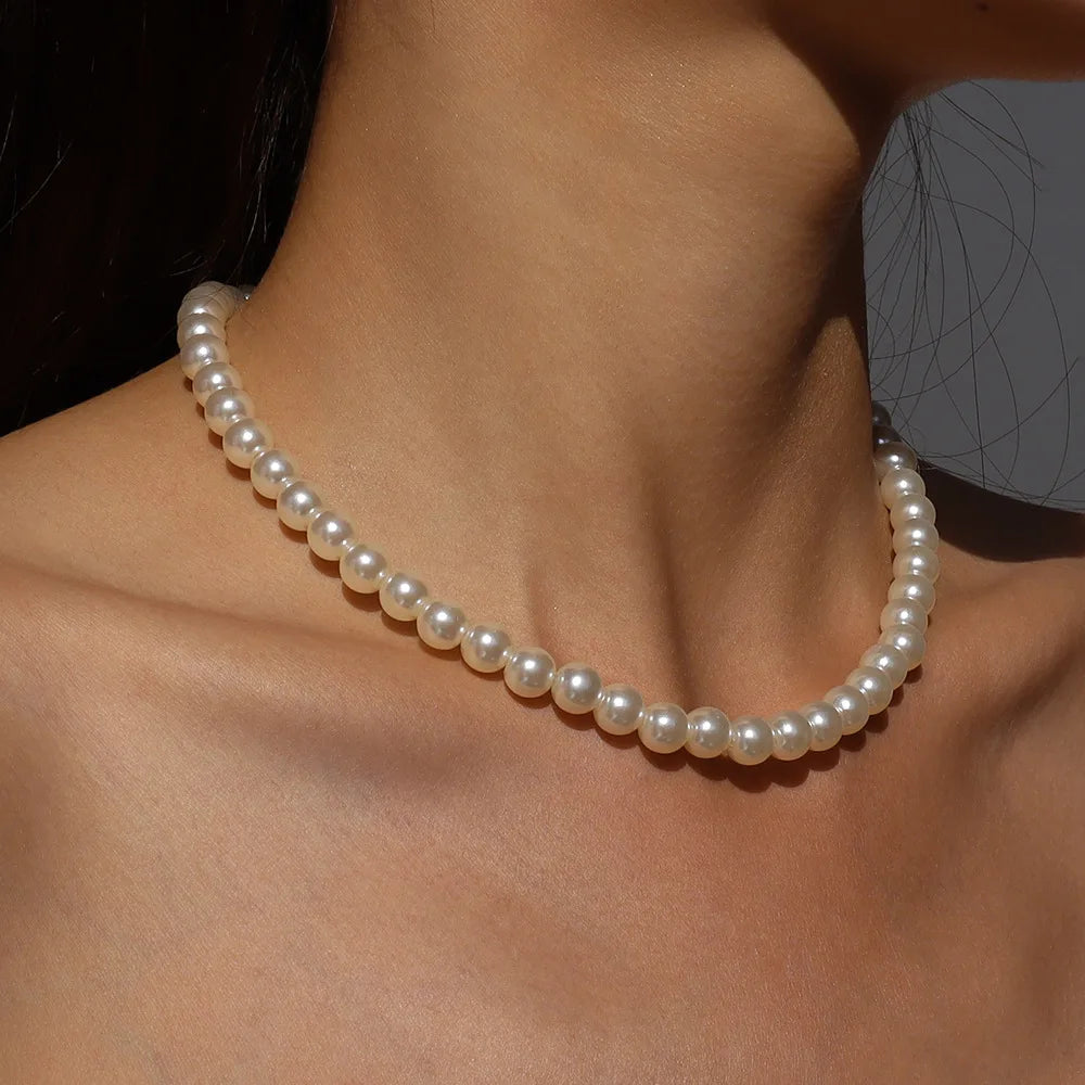 'Pearl' Necklace